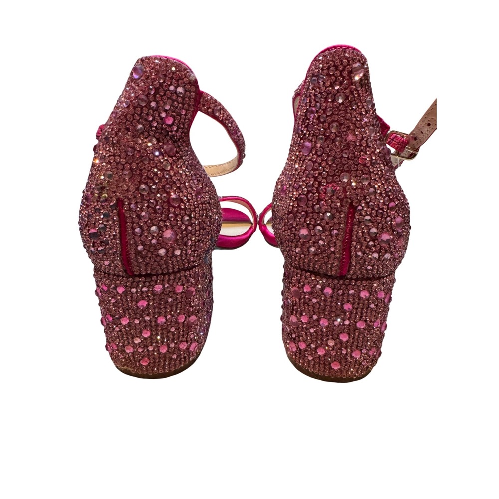 Betsey Johnson SB-MARI Fuchsia Pink Satin Rhinestone Block Heel Sandals Size 8.5 - Picture 6 of 13